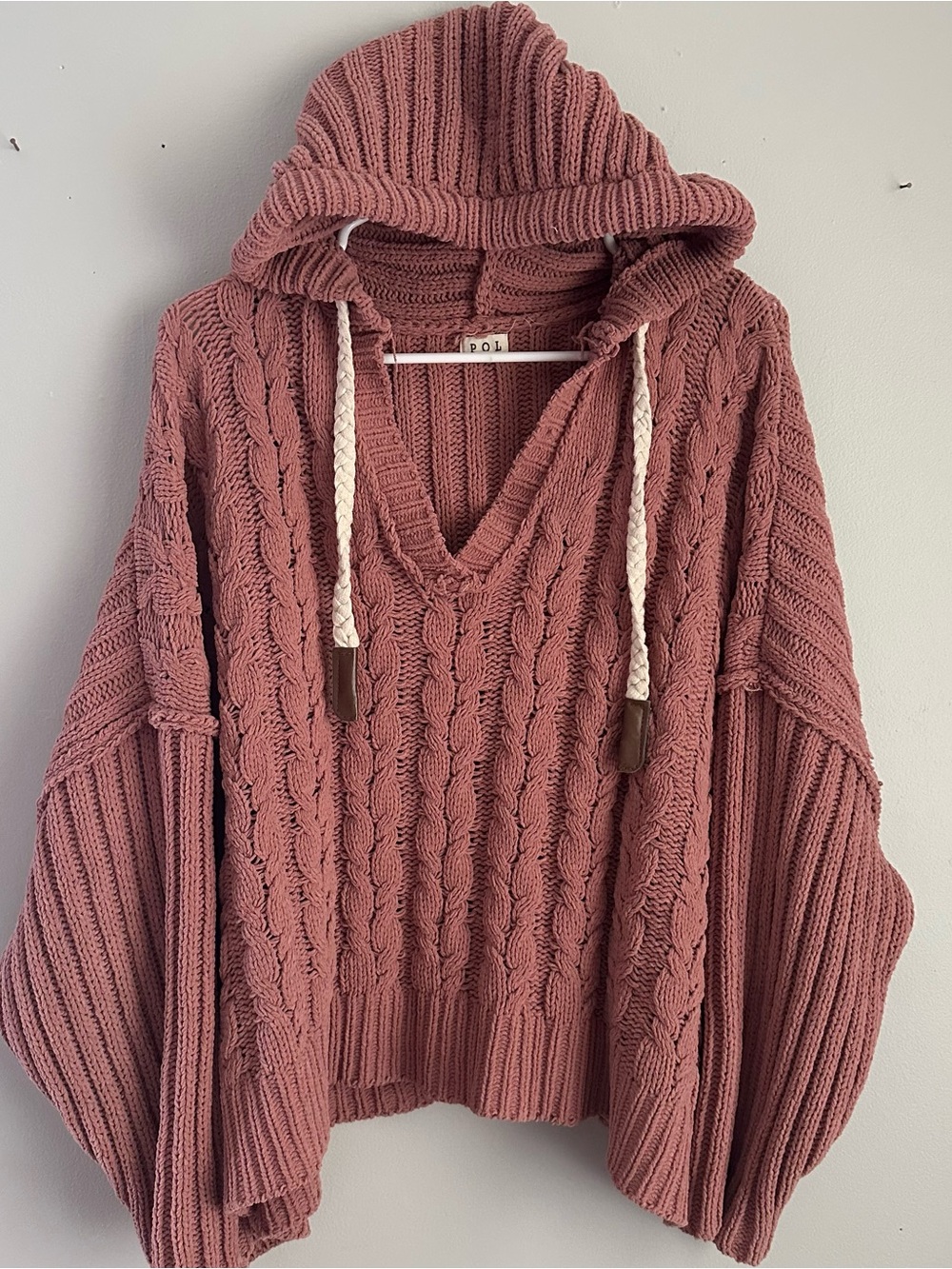 Women's Oversized Large POL Mauve Crop Cable Knit V-Neck Hoodie Cropped Sweater